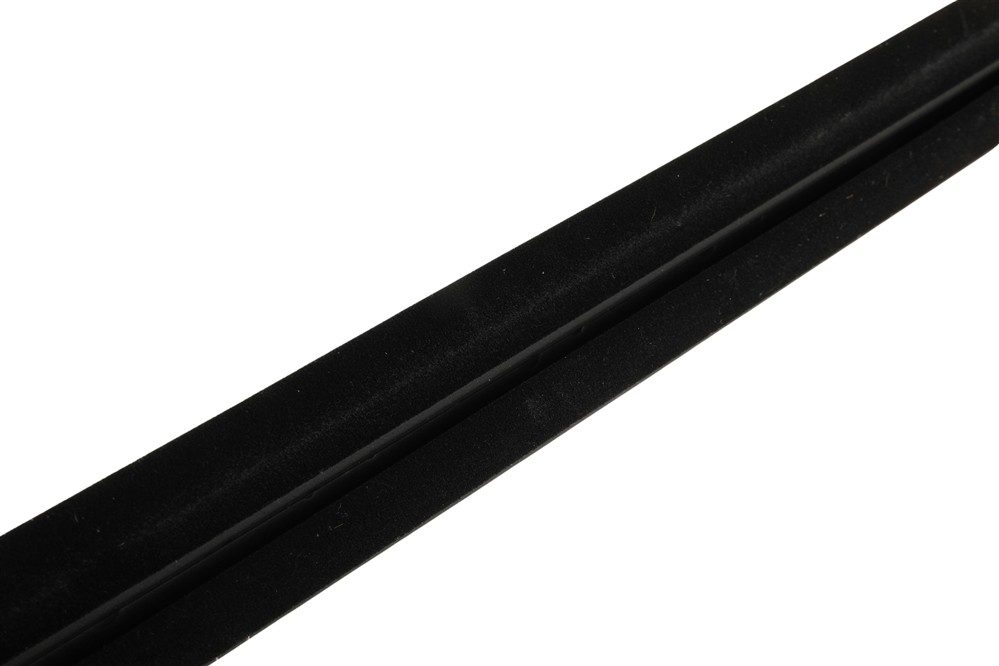 GM Genuine Parts Door Window Seal 42876962 — image 3